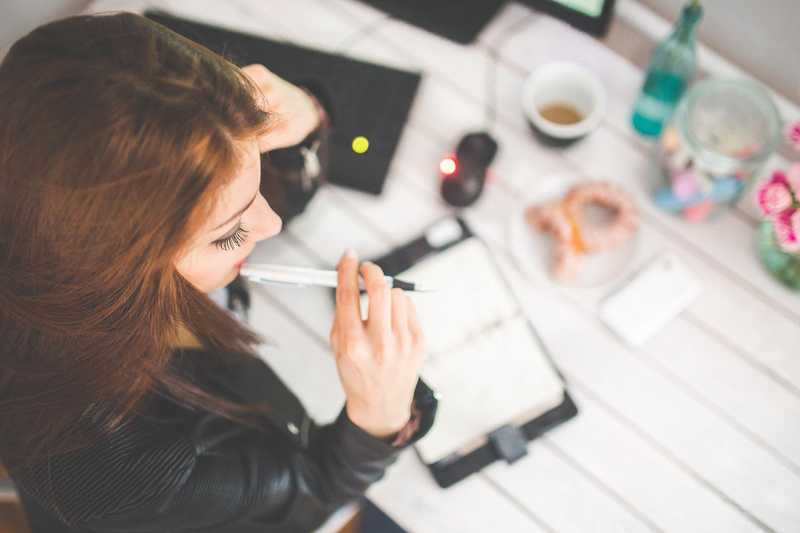 Powrót do pracy młodej mamy – jak możemy Ci pomóc?